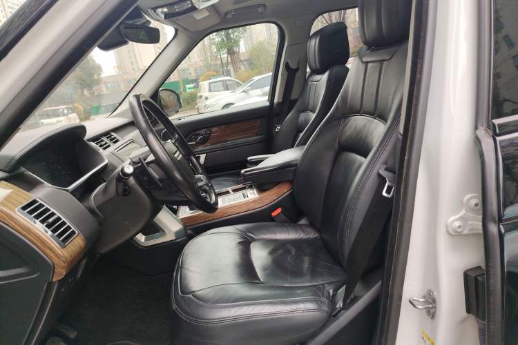 Used Land Rover Range 2019 3.0 SC V6 Grand Edition Left Front Seat