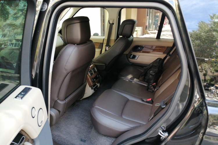 Used Land Rover Range 2019 3.0 SCV6 Legacy Edition Left Rear Seat