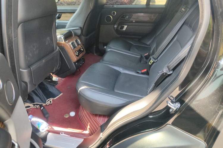 Used Land Rover Range 2019 3.0 SCV6 Legacy Edition Left Rear Seat