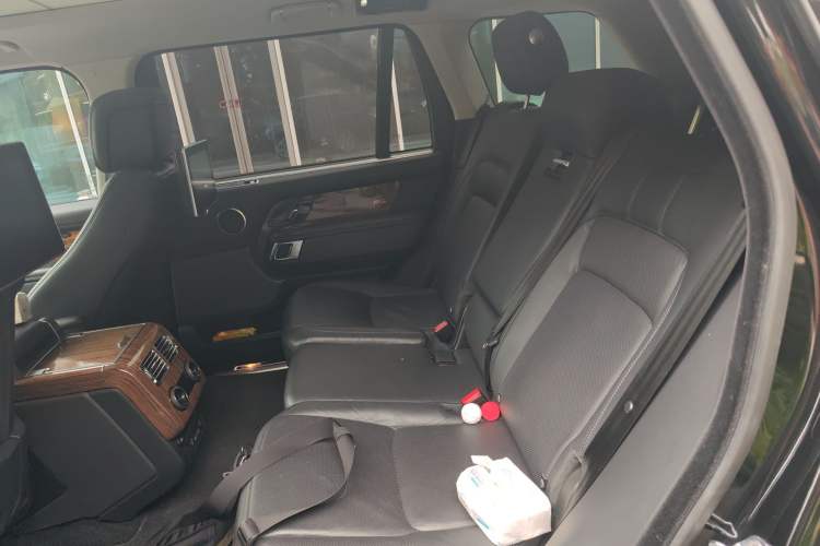 Used Land Rover Range 2019 3.0 SC V6 Long-wheelbase Version Left Rear Seat