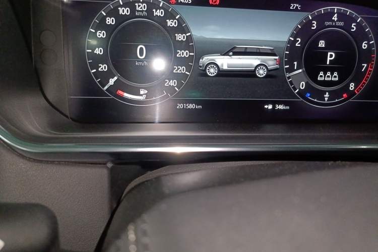 Used Land Rover Range 2019 3.0 SC V6 Long-wheelbase Version Odometer Close Up