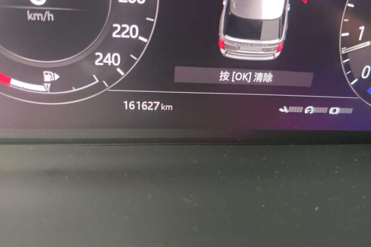 Used Land Rover Range 2019 3.0 SC V6 Long-wheelbase Version Odometer Close Up