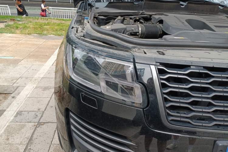 Used Land Rover Range 2019 3.0 SC V6 Grand Edition Right Front Headlight