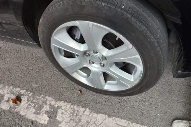 Used Land Rover Range 2019 3.0 SC V6 Long-wheelbase Version Right Front Wheel Hub