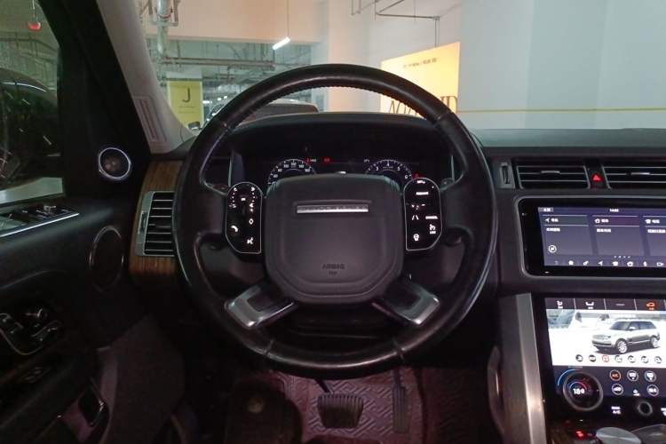 Used Land Rover Range 2019 3.0 SC V6 Long-wheelbase Version Steering Wheel