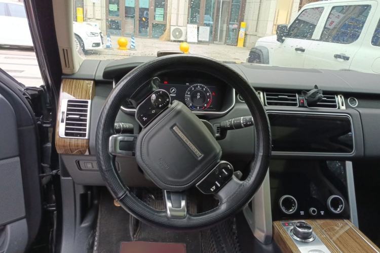 Used Land Rover Range 2019 3.0 SC V6 Grand Edition Steering Wheel