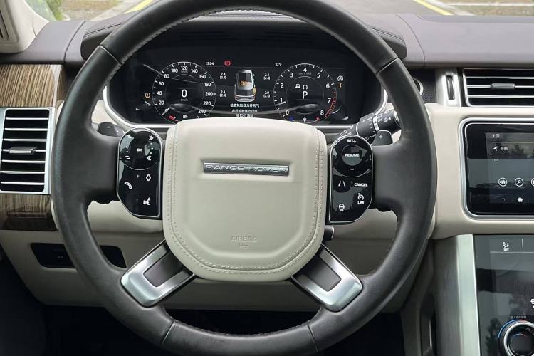Used Land Rover Range 2019 3.0 SC V6 Long-wheelbase Version Steering Wheel