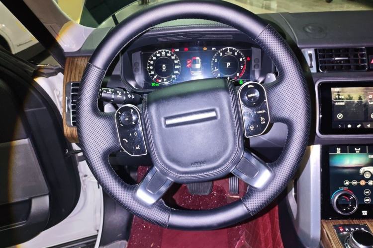Used Land Rover Range 2019 3.0 SCV6 Legacy Edition Steering Wheel