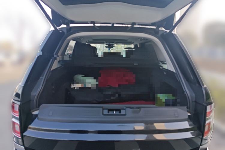 Used Land Rover Range 2019 3.0 SC V6 Long-wheelbase Version Trunk