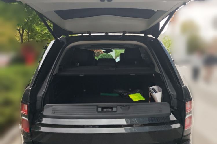 Used Land Rover Range 2019 3.0 SC V6 Long-wheelbase Version Trunk