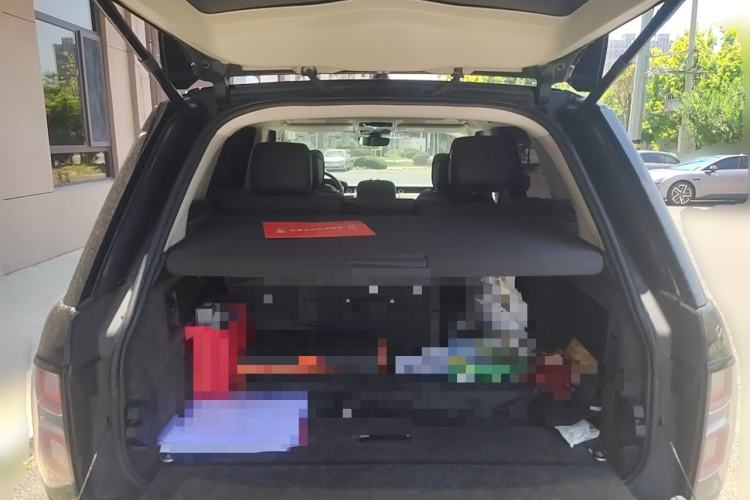 Used Land Rover Range 2019 3.0 SCV6 Legacy Edition Trunk