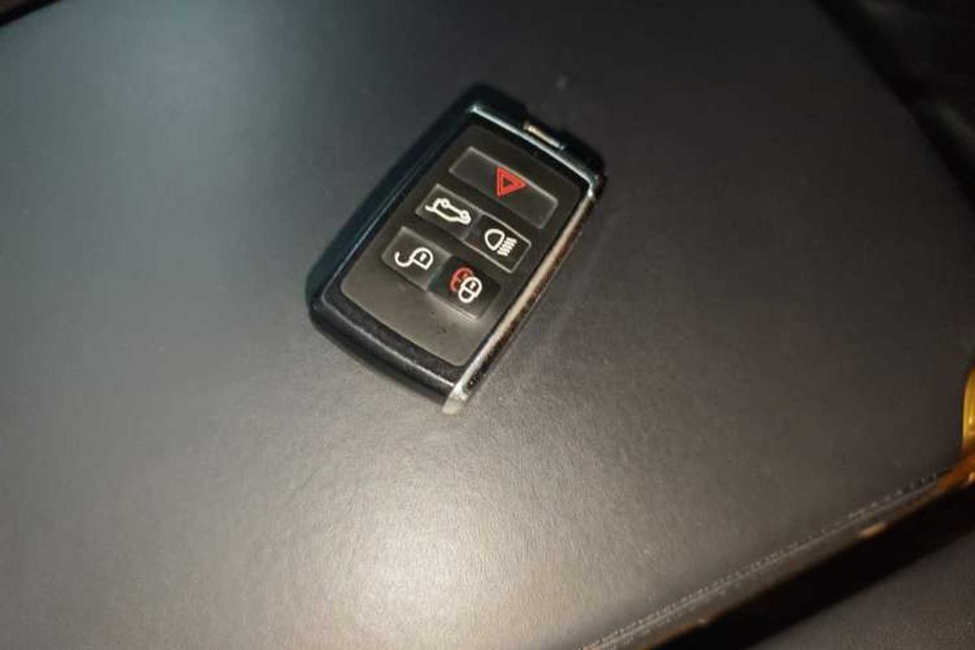 Used Land Rover Range 2019 3.0 SCV6 Legacy Edition Vehicle Key