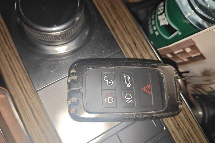 Used Land Rover Range 2019 3.0 SC V6 Long-wheelbase Version Vehicle Key