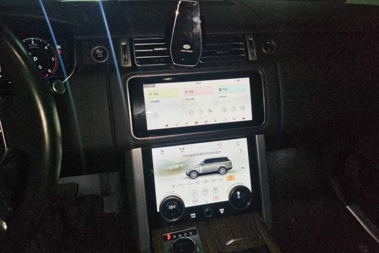 Used Land Rover Range  Audio And AC Panel