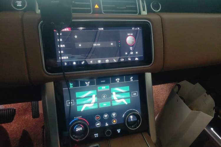 Used Land Rover Range  Audio And AC Panel