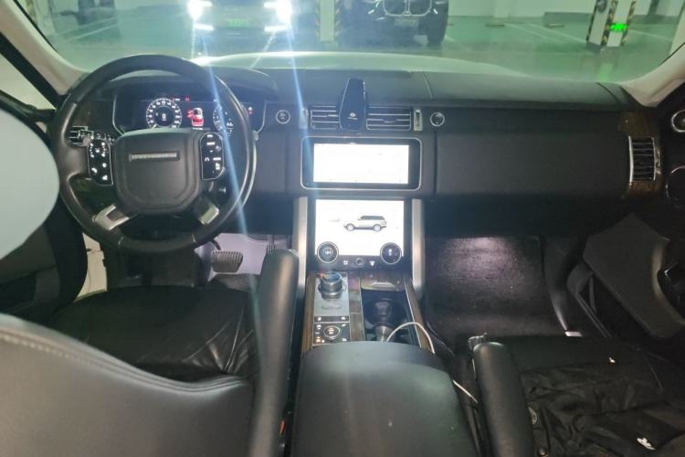 Used Land Rover Range  Center Console