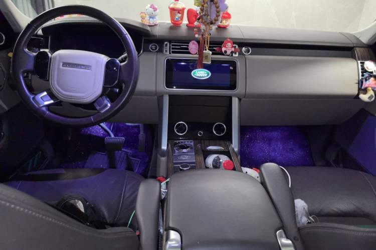 Used Land Rover Range  Center Console