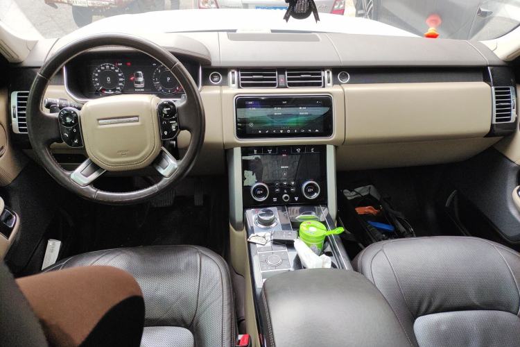 Used Land Rover Range  Center Console