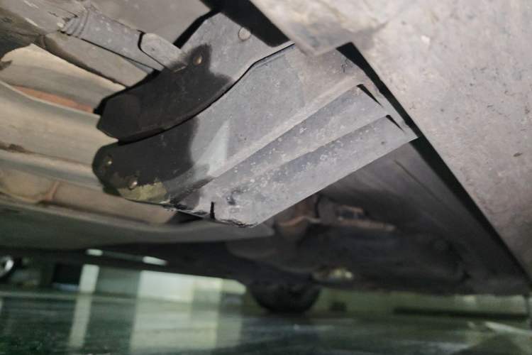 Used Land Rover Range  Chassis Front Left