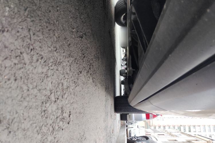 Used Land Rover Range  Chassis Rear Right
