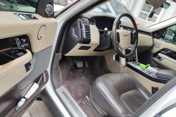 Used Land Rover Range  Driver Seat
