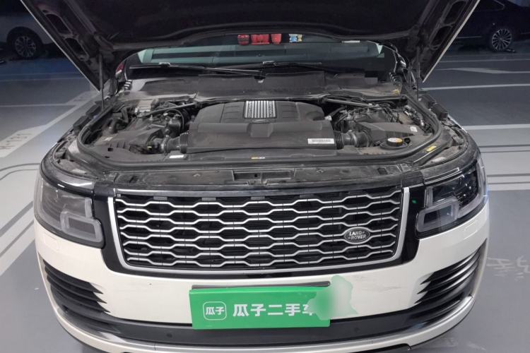 Used Land Rover Range  Engine Bay
