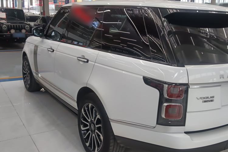 Used Land Rover Range 2019 3.0 SCV6 Legacy Edition Exterior 5