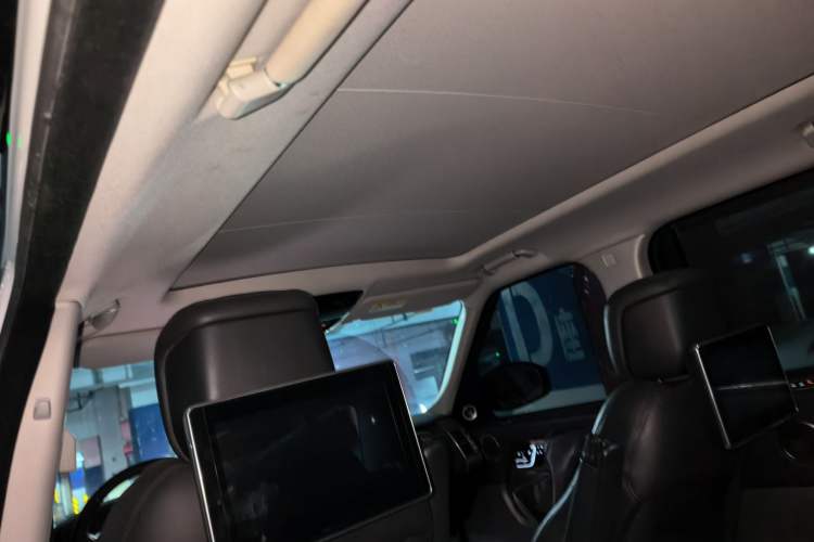 Used Land Rover Range 2019 3.0 SC V6 Long-wheelbase Version Headliner