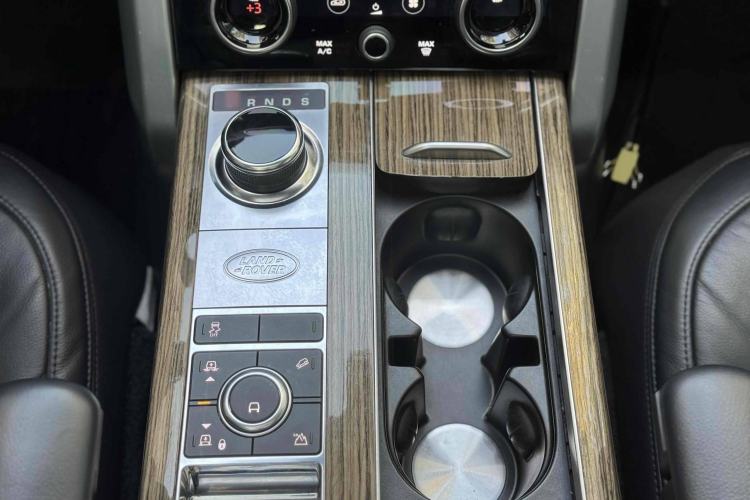 Used Land Rover Range 2019 3.0 SC V6 Grand Edition Interior 5