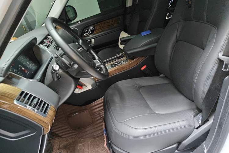 Used Land Rover Range 2019 3.0 SCV6 Legacy Edition Left Front Seat