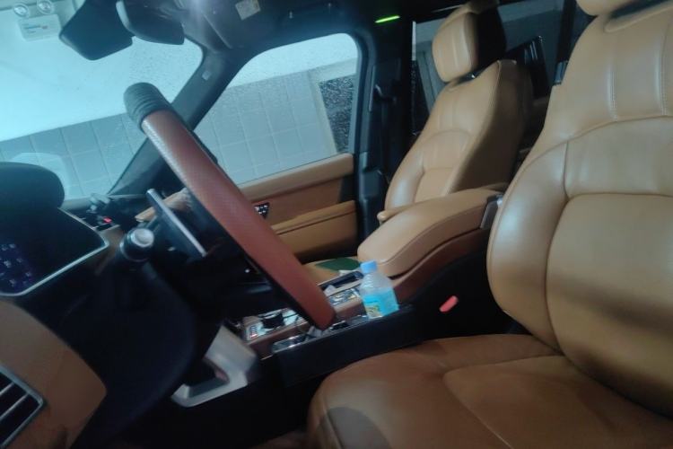 Used Land Rover Range  Left Front Seat