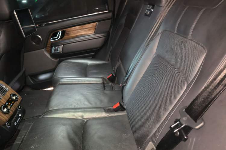 Used Land Rover Range 2019 3.0 SC V6 Long-wheelbase Version Left Rear Seat