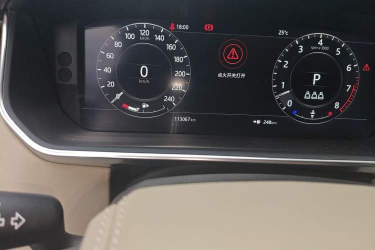 Used Land Rover Range 2019 3.0 SC V6 Long-wheelbase Version Odometer Close Up