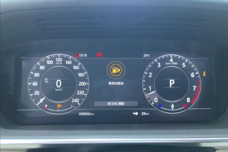 Used Land Rover Range 2019 3.0 SC V6 Long-wheelbase Version Odometer Close Up