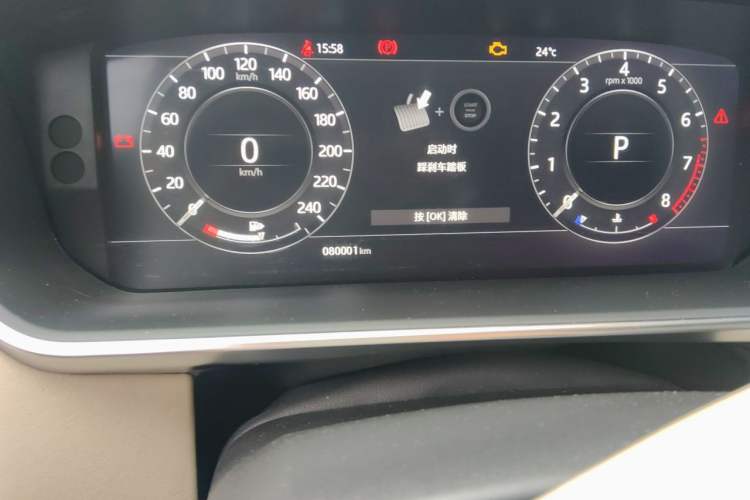 Used Land Rover Range 2019 3.0 SCV6 Legacy Edition Odometer Close Up