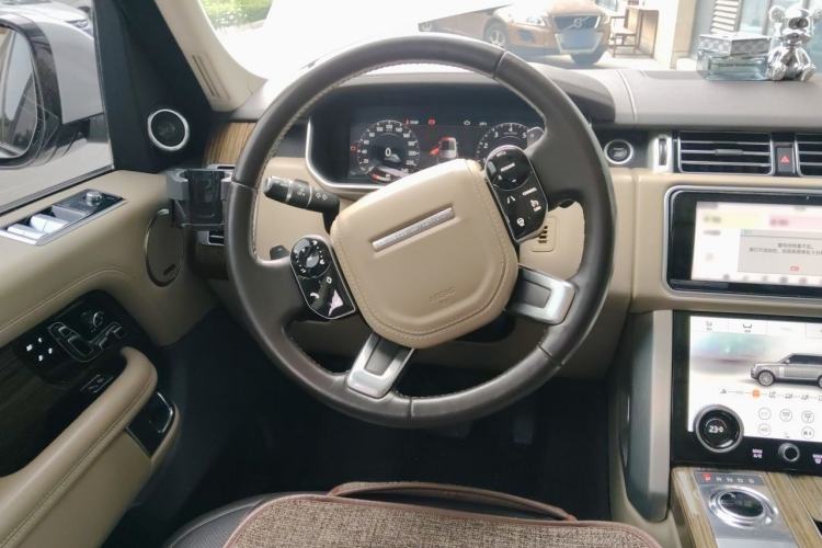 Used Land Rover Range 2019 3.0 SCV6 Legacy Edition Steering Wheel