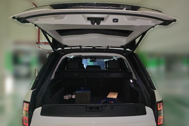 Used Land Rover Range  Trunk