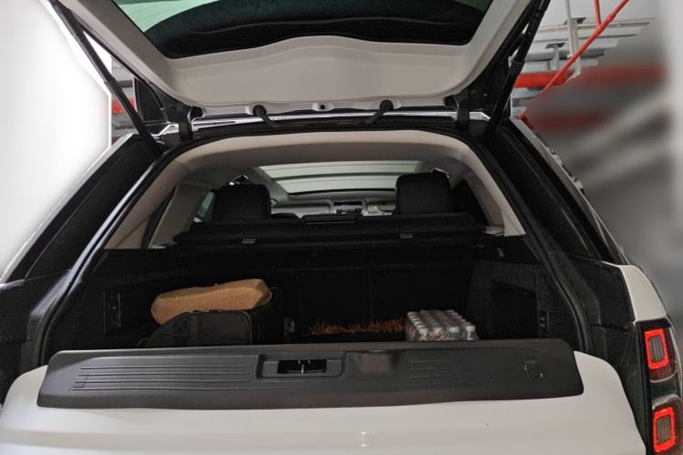 Used Land Rover Range 2019 3.0 SCV6 Legacy Edition Trunk