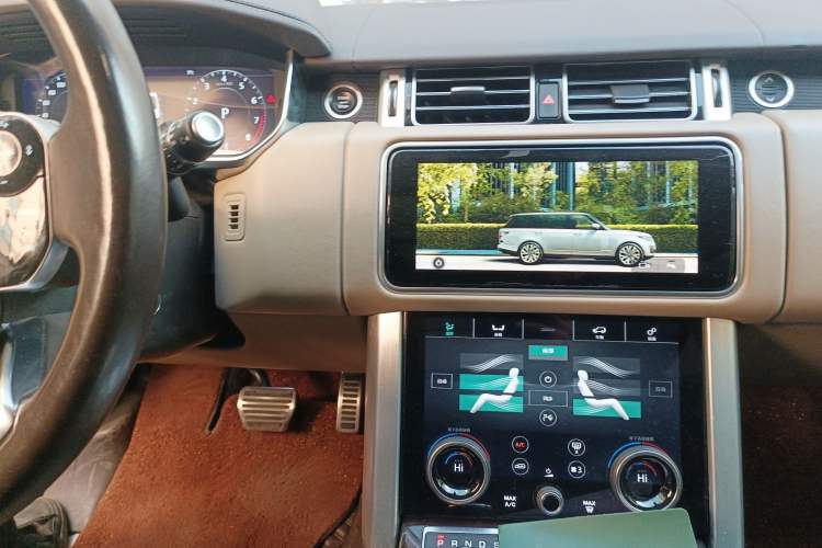 Used Land Rover Range 2020 3.0 L6 Long-Wheelbase Legacy Audio And AC Panel