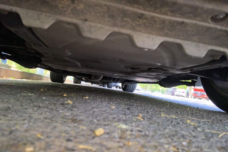 Used Land Rover Range 2020 3.0 L6 Long-Wheelbase Legacy Chassis Front