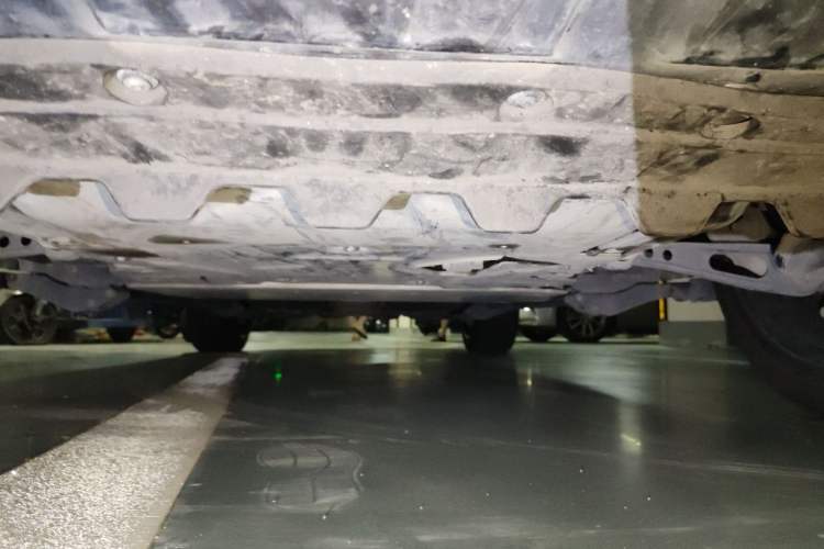 Used Land Rover Range 2020 3.0 L6 Long-Wheelbase Legacy Chassis Front
