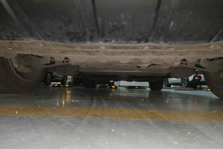 Used Land Rover Range 2020 3.0 L6 Long-Wheelbase Legacy Chassis Front