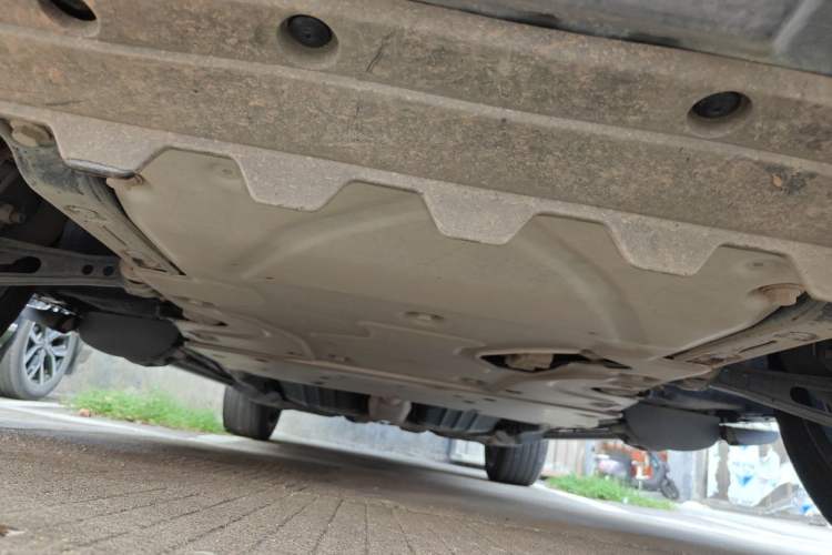 Used Land Rover Range 2020 3.0 L6 Long-Wheelbase Legacy Chassis Front