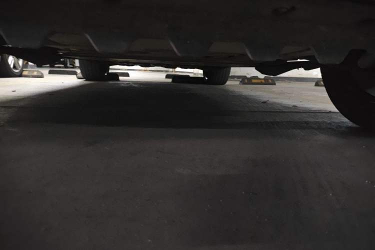 Used Land Rover Range 2020 3.0 L6 Long-Wheelbase Legacy Chassis Front