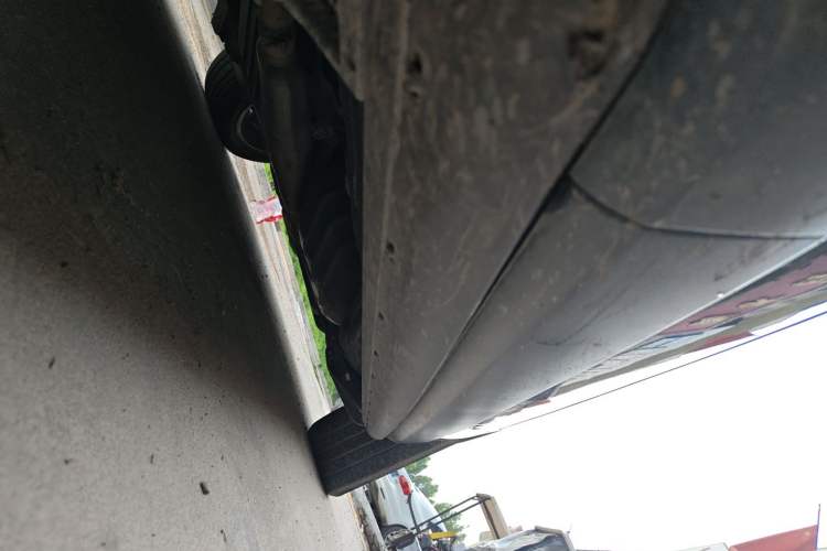 Used Land Rover Range 2020 3.0 L6 Grand Edition Chassis Front Left