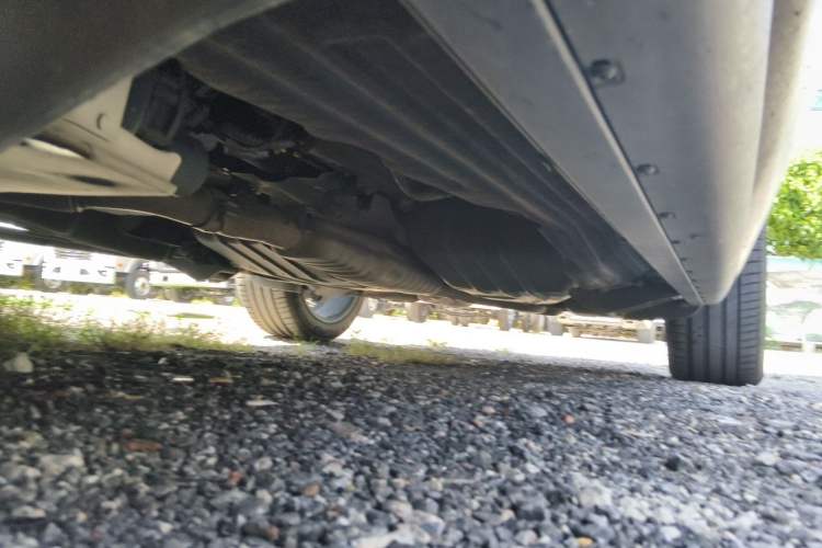 Used Land Rover Range 2020 3.0 L6 Long-Wheelbase Legacy Chassis Front Left