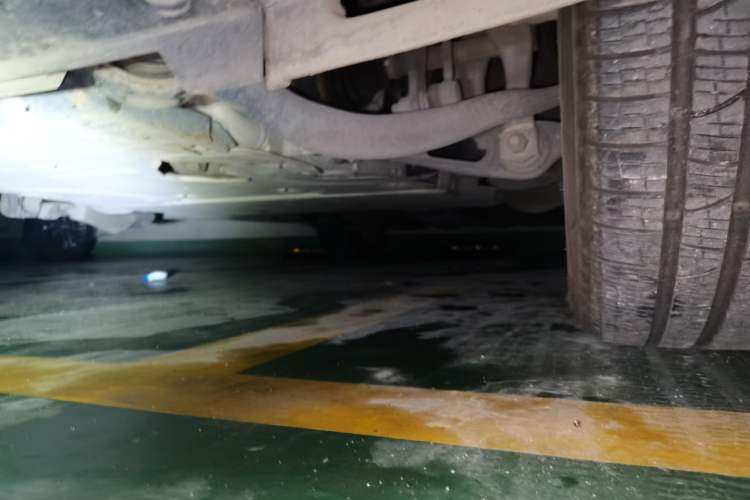 Used Land Rover Range 2020 3.0 L6 Long-Wheelbase Legacy Chassis Front Left