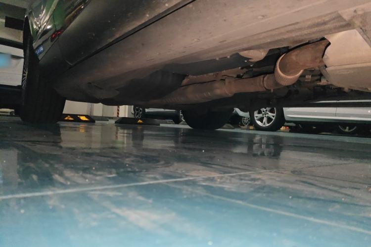 Used Land Rover Range 2020 3.0 L6 Long-Wheelbase Legacy Chassis Front Right