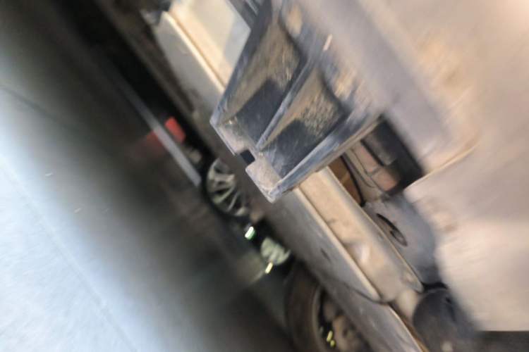 Used Land Rover Range 2020 3.0 L6 Long-Wheelbase Legacy Chassis Front Right