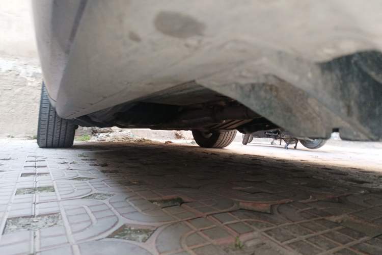 Used Land Rover Range 2020 3.0 L6 Long-Wheelbase Legacy Chassis Front Right